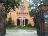 foto Brama wejściowa przed kościołem św. Augustyna, Nowolipki