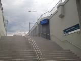 foto Wejście na peron Warszawa Stadion, Sokola
